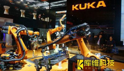 <b>庫(kù)卡機(jī)器人“綠電工廠”一期建成年發(fā)2000萬(wàn)度“綠電”</b>